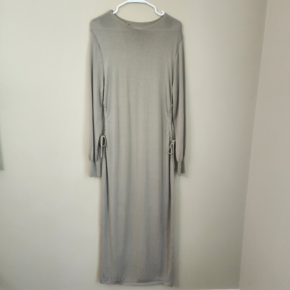 Zara Size L dress Knit With Side Slits With Drawstrings - Picture 3 of 10